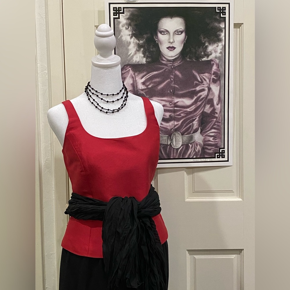 Linda Allard for Ellen Tracy striking red silk tank top - Picture 10 of 15